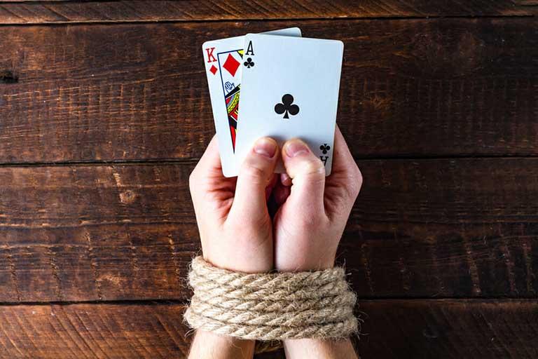 Hướng dẫn mua thẻ game từ MoMo an toàn và nhanh chóng